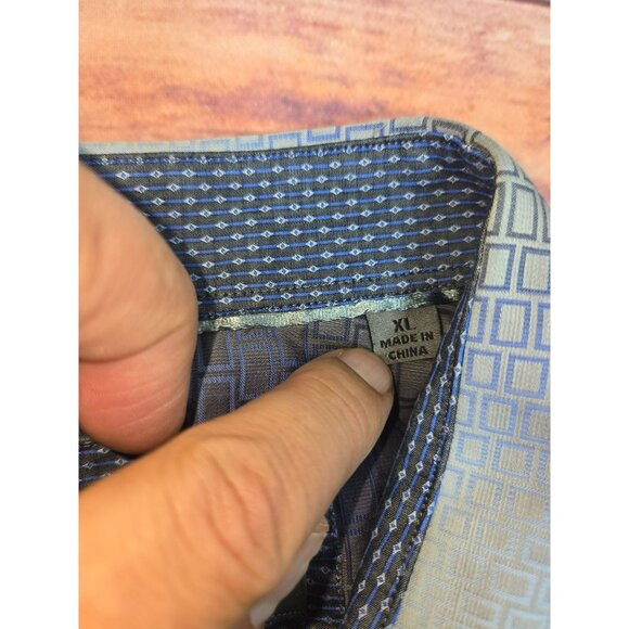 Johnston & Murphy Tailored Fit Men's Dress Shirt XL Blue Geometric Pattern - Picture 6 of 8